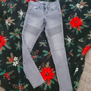 Mossimo mid rise grey skinny jeans size 00/24